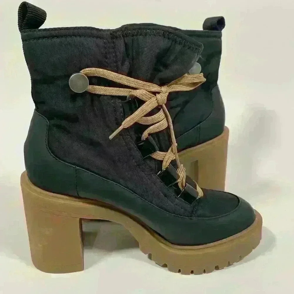 Dolce Vita Celida Lace-up Hiking Boot Lug Sole Block Heel Black Women Size 5 - Picture 2 of 10